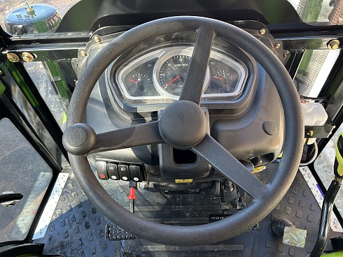 Трактор SADIN AOMOH SD254 с кабиной